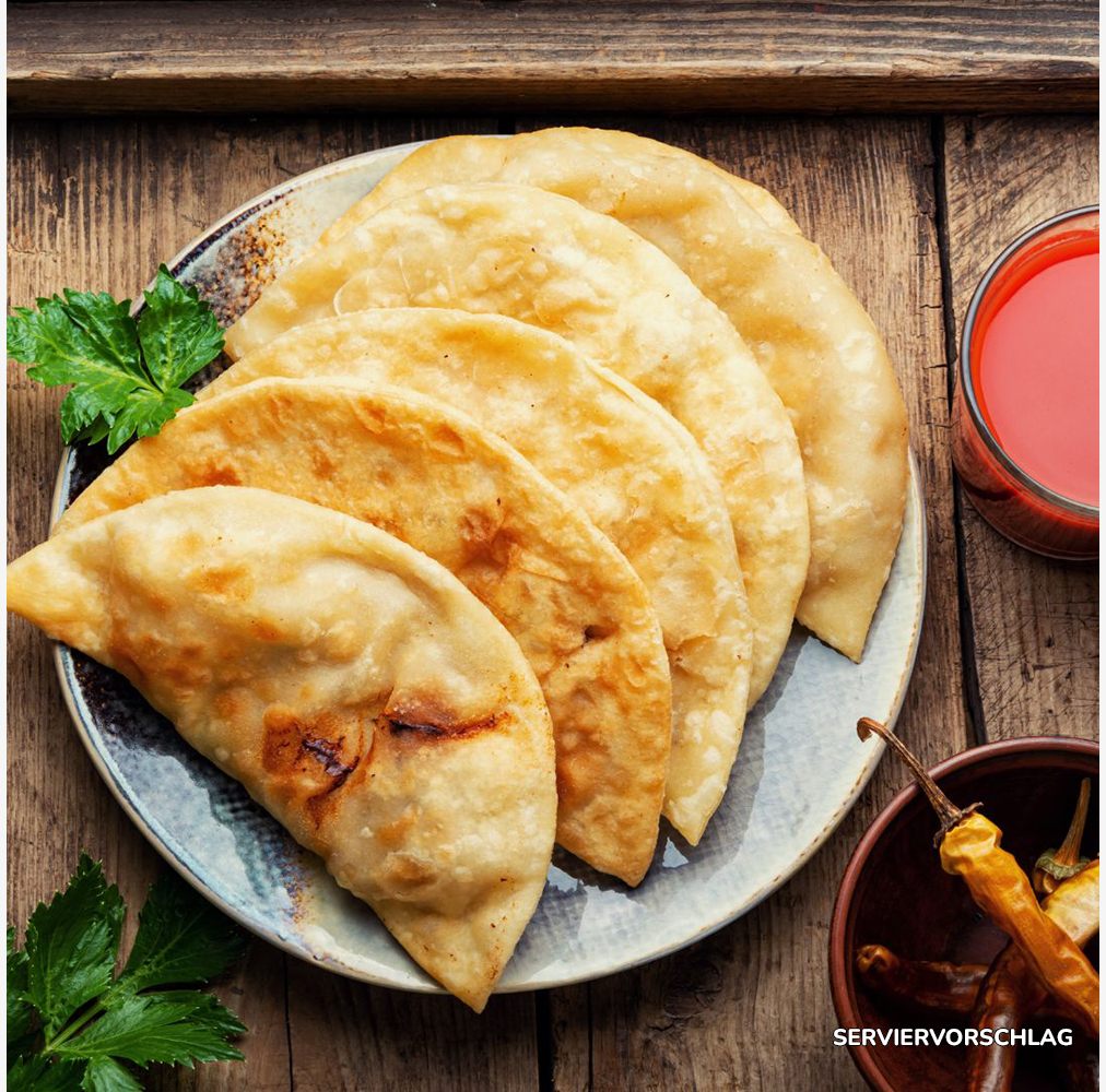 Tschebureki mit Rindfleisch, Tomaten und Käse 440g