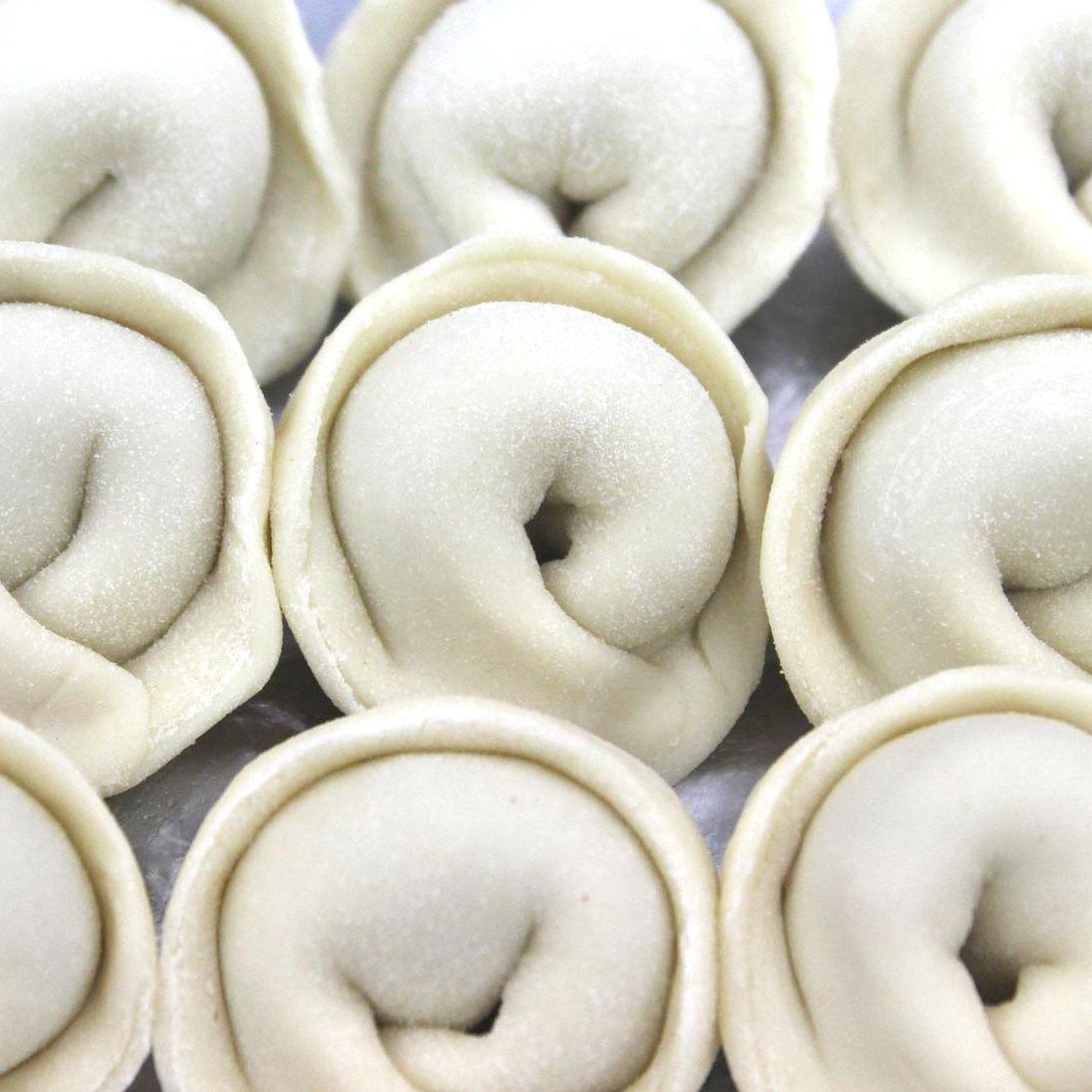 Pelmeni mit Rind- und Schweinefleisch